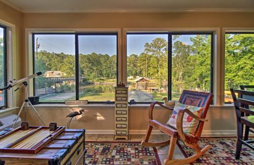 Midway Casa | Waterfront Midway Home with Sunroom and Large Yard
