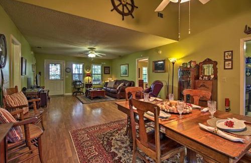 Midway Casa | Waterfront Midway Home with Sunroom and Large Yard