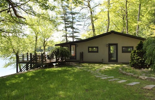 Bethlehem Village Cabaña | Lakefront Cottage-Idílica escapada en un entorno pintoresco. Menos de 2 horas de Nueva York