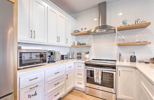Winchester Casa | Waterfront Oasis On Tims Ford Lake: Pool/Kayak!