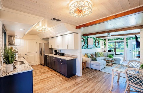 Bokeelia Casa | Waterfront Oasis with Boat Lift & Hot Tub in Bokeelia