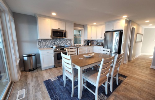 Anglesea Condominio | Waterfront Ocean & Bay, "New" No steps, Peaceful Views / 7+ Night Discounts