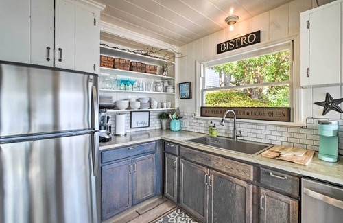 Olympia Cabina | Waterfront Olympia Home w/ Private Beach & Kayaks!