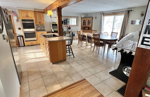 Naples Casa | WATERFRONT ON BRANDY POND! SLEEPS 20!!