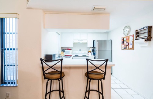 Palm Harbor Condominio | Frente al agua en el lago Tarpon