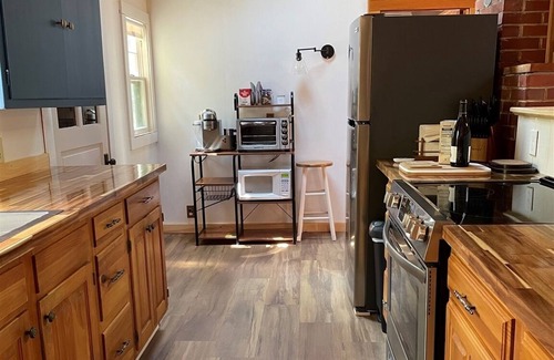 Standish Cabaña | WATERFRONT ON SEBAGO LAKE, SANDY BEACH, DOCK, MOORING, AC, AND PET FRIENDLY