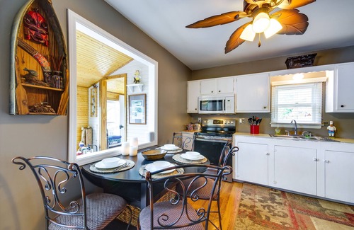 Rocky Mount Casa | Waterfront Ozarks Home w/ Hot Tub, Bar & Dock