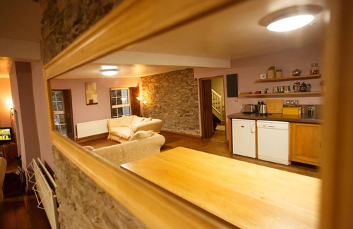 Loughbeg Casa | Waterfront period house