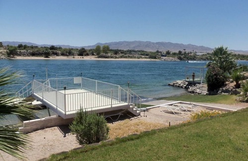Mohave Valley Casa | RAMPA DE BARCO PRIVADO ** PLAYA DE ARENA ** COMUNIDAD CERRADA