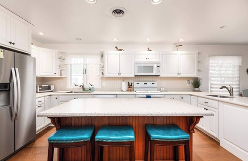 Rock Hall Casa | Waterfront! Sunroom, Private Dock, Boat Tie-Up & Near Town