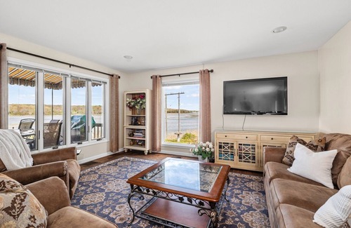 Saunderstown Casa | Propiedad frente al mar en Pettaquamscutt Cove en Narrow River