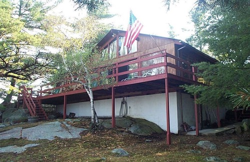 Redwood Cabaña | Propiedad frente al mar - 1000 islas NY (Bahía de Alejandría)