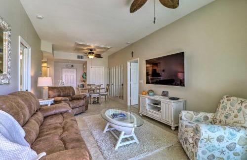 Burnt Store Marina Apartamento | Waterfront Punta Gorda Condo with Pool Access!