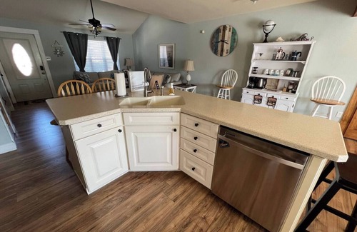 Beach Haven West Casa | Waterfront retreat minutes from the beach