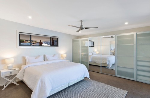 Fishing Point Casa | Waterfront Relaxation