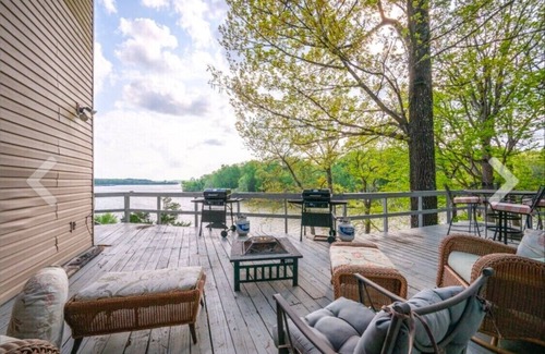 Camden Condominio | Waterfront Retreat for the whole family