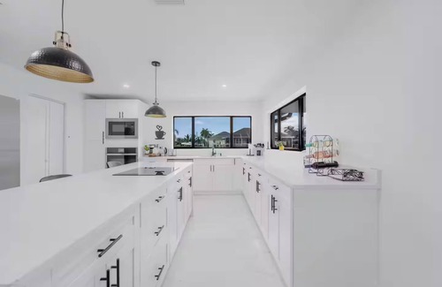 Caloosahatchee Casa | Waterfront Retreat Pool Renovated 13 Guests