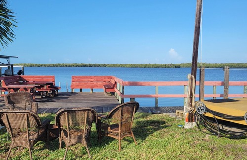Chokoloskee Casa | Waterfront RV with Boat Slip in Chokoloske...Surrounded by Everglades Nat'l Park