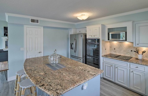 Barrett Casa | Waterfront San Jacinto River Home w/ Boat Slip!