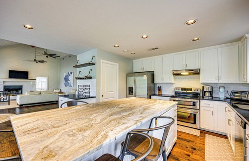 Seguin Casa | Waterfront Seguin Lake House Near Downtown