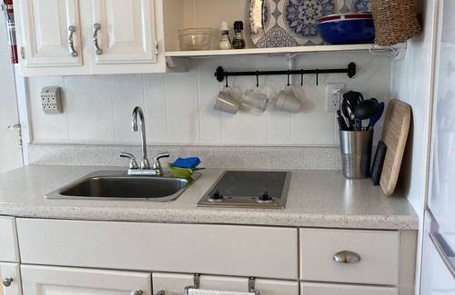 North Truro Apartamento | Waterfront Studio/Condo/Beach Access