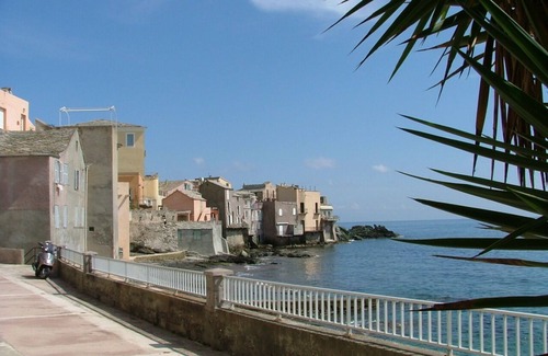 Erbalunga Apartamento | WATERFRONT STUDIO