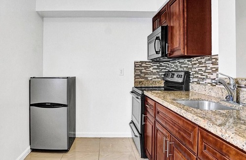 North Beach Apartamento | Waterfront Studio Hollywood Boardwalk Pool