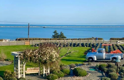 Sequim Casa | Waterfront Studio Private Guest Suite at Dungeness Barn House