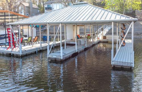 Sunrise Beach Casa | Waterfront Sunrise Beach Rental with Private Dock