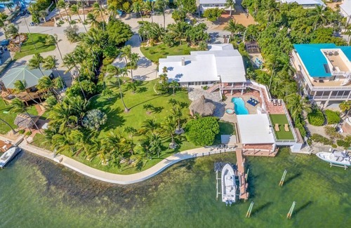 Islamorada Casa | Waterfront... The Sapodilla House... Islamorada Family Estate Home...