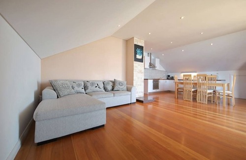Bibinje Apartamento | Apartamento en la planta superior frente al mar con vistas al mar y las islas
