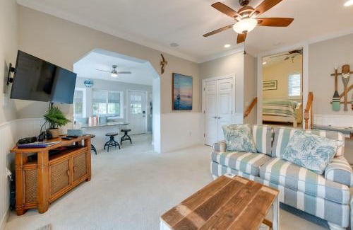 Topping Casa | Waterfront Topping Vacation Home with Boat Dock!