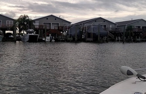 Venice Casa | Casa de pueblo frente al mar en Cypress Cove Marina