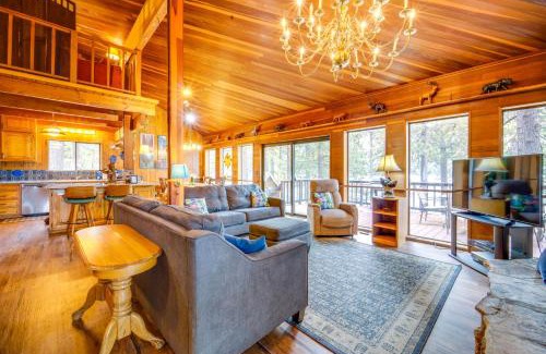 Truckee Casa | Waterfront Truckee Cabin on Donner Lake!