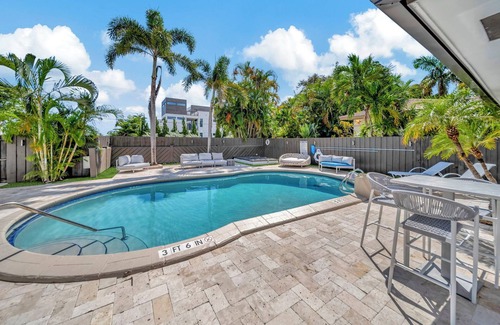 Coral Ridge Apartamento | Waterfront Unit #3 20 Min Walk to Beach Shops and Restaurants
