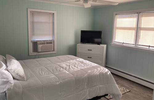 Warwick Casa | Waterfront