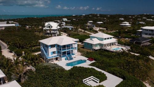 Hope Town Casa | Waterfront Vacation Properties