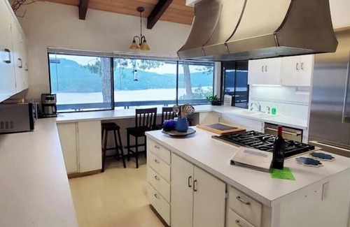 Rosario Casa | Waterfront View Rosario Sleeps 10-