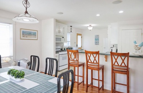 New London Casa | ¡EN LA PUERTA DE OCEAN BEACH! CASA 4BR: ALQUILER DÍA / SEMANA / MES