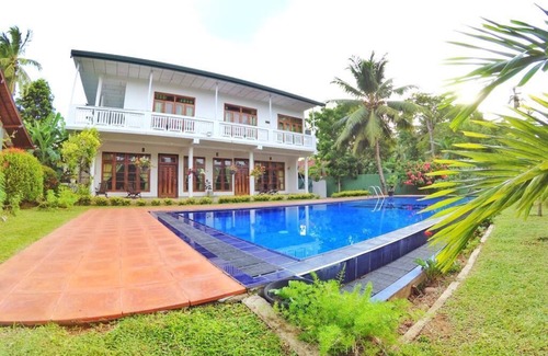Matara Villa | Villa frente al mar con piscina al aire libre (12P)