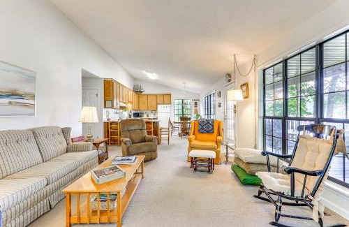 Athens Casa | Waterfront Wheeler Lake Home with Furnished Deck
