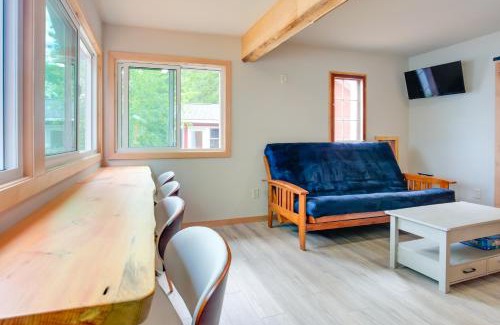 Harshaw Casa | Waterfront Wisconsin Cabin Private Dock, Grill