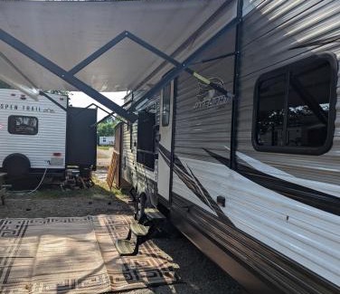 New Point Otro | Waterfront with boat dock