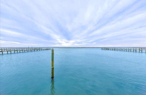 Chincoteague Casa | Waterfront Wonder
