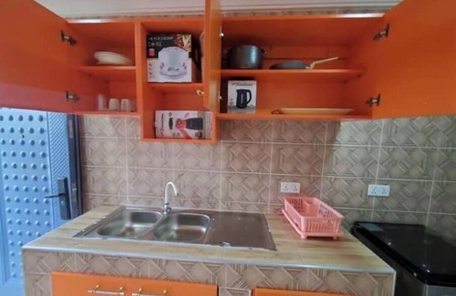Pokuase Casa | WaterHeater, Kitchen &Furnished Home @Pokuasi Fise