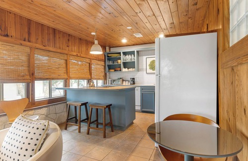 Wimberley Casa | Waterlily Serenity - 2 Bedroom-Creekside