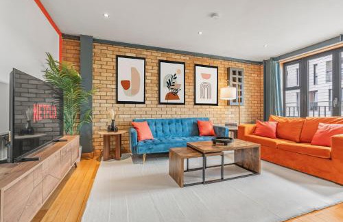 Cathedrals Apartamento | Waterloo - Modern and Industrial 2 Bed - Close to London Bridge, Sleeps 6