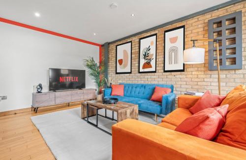 Cathedrals Apartamento | Waterloo - Modern and Industrial 2 Bed - Close to London Bridge, Sleeps 6