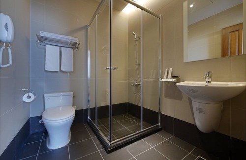 Gushan District Hotel | Watermark Hotel Sizihwan