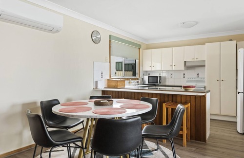 Erowal Bay Casa | Waters Edge - Belle Escapes Jervis Bay